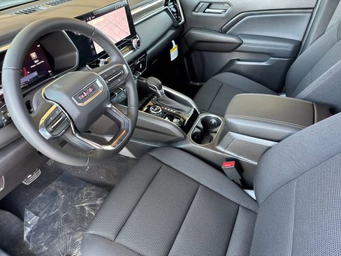 New 2026 GMC Canyon Elevation w/ Technology Package AWD/4WD image 10