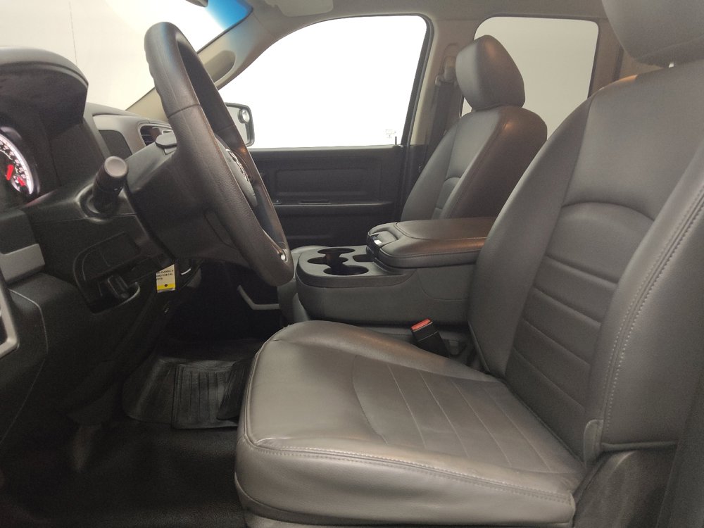 Used 2019 RAM 1500 Tradesman RWD image 17