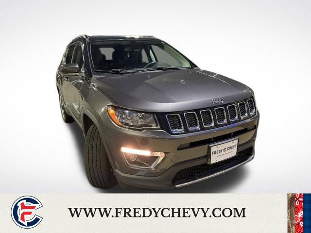 Used 2019 Jeep Compass Limited AWD/4WD image 3