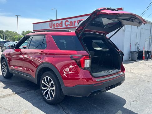 Used 2025 Ford Explorer ST-Line AWD/4WD image 19