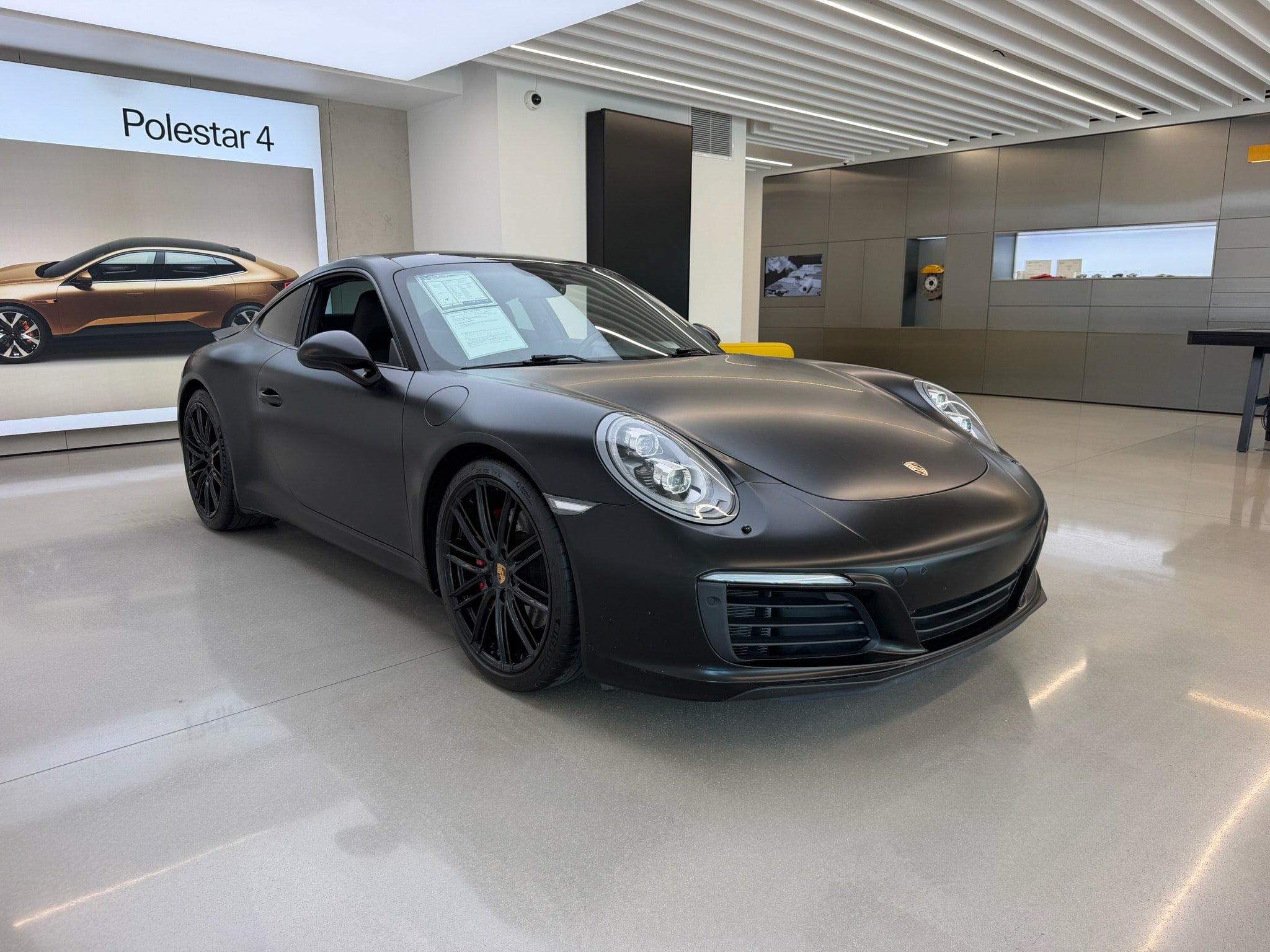 Used 2017 Porsche 911 Carrera S RWD image 9