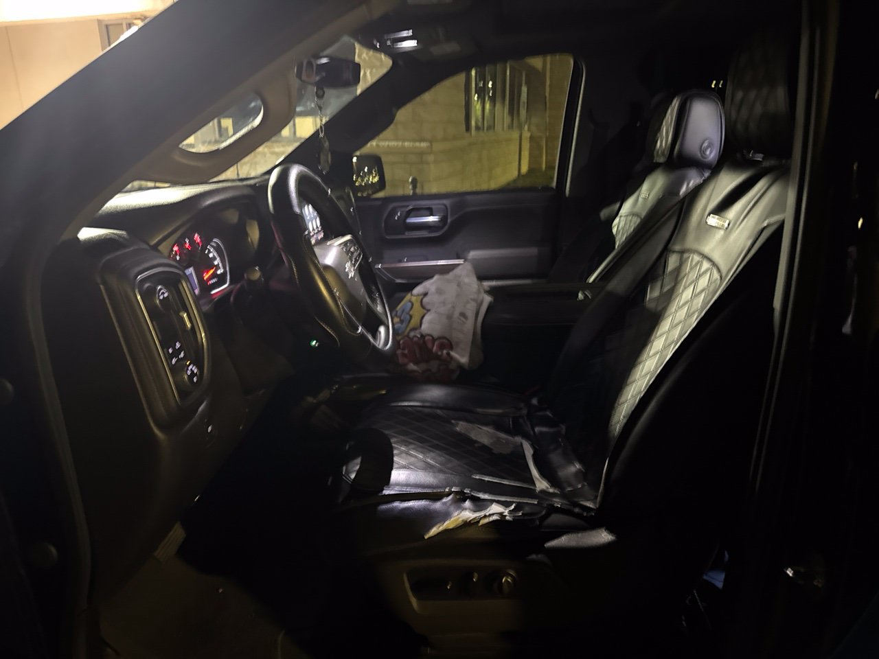 Used 2021 Chevrolet Silverado 1500 RST w/ Convenience Package II RWD image 9