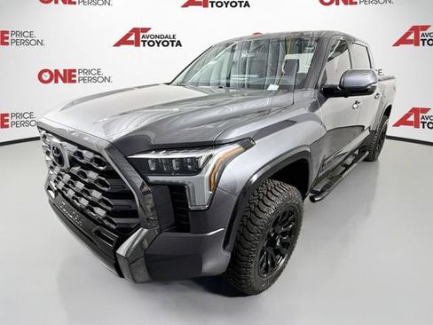 Used 2024 Toyota Tundra Platinum AWD/4WD image 3