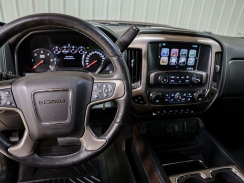 Used 2017 GMC Sierra 2500 Denali AWD/4WD image 13