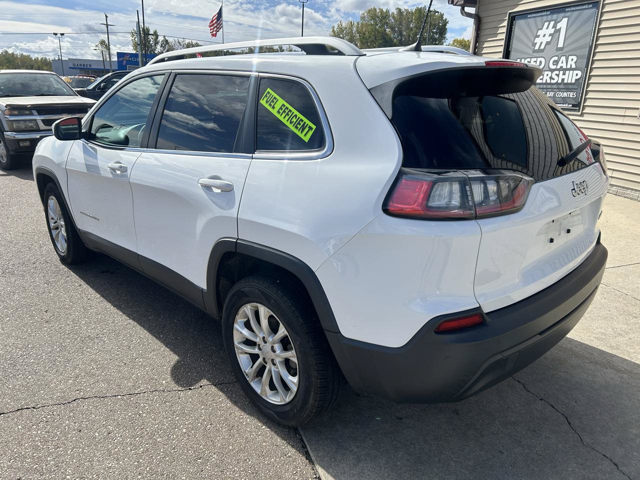 Used 2019 Jeep Cherokee Latitude w/ Popular Appearance Group FWD image 7