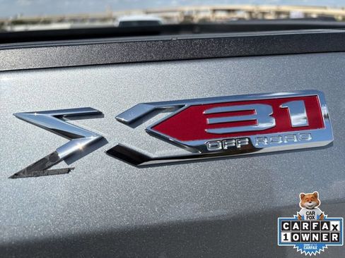 Used 2024 GMC Sierra 1500 SLT AWD/4WD image 12