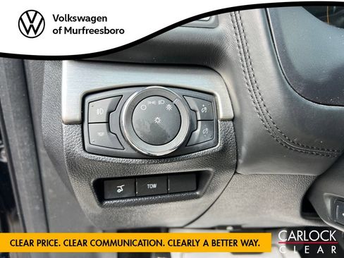 Used 2018 Ford Explorer Platinum AWD/4WD image 35