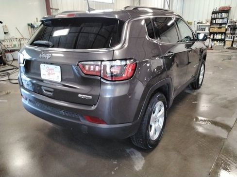 Used 2021 Jeep Compass Latitude w/ Convenience Group image 5