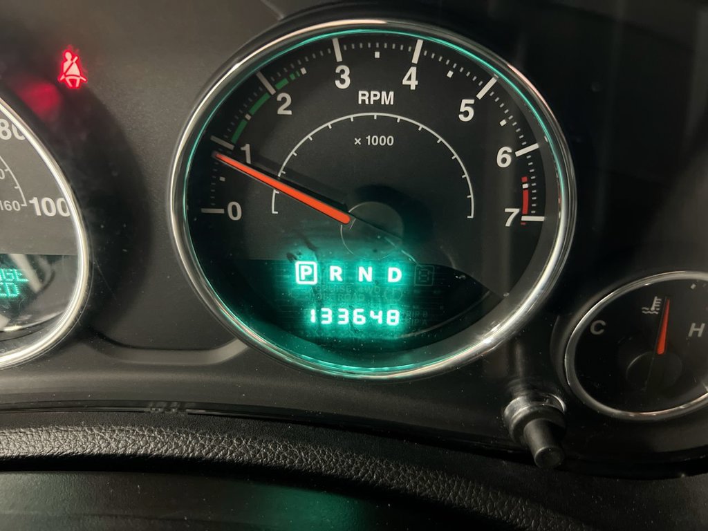 Used 2012 Jeep Wrangler Sport AWD/4WD image 12