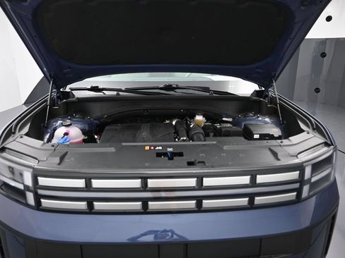 Used 2026 Hyundai Santa Fe SEL FWD image 29