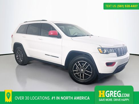 Used 2018 Jeep Grand Cherokee Laredo image 1