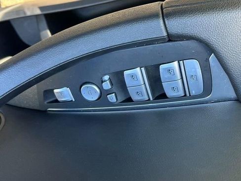 Used 2024 BMW X3 xDrive30i w/ Convenience Package w/ZPA image 26