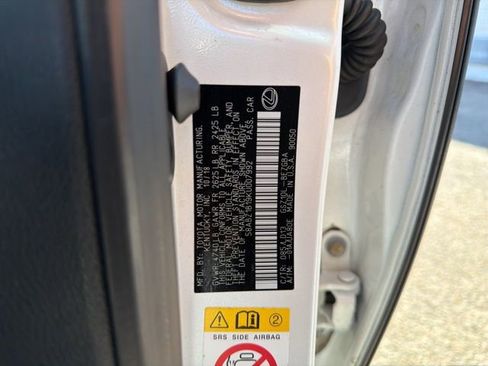 Used 2019 Lexus ES 350 Luxury w/ Premium Package image 47