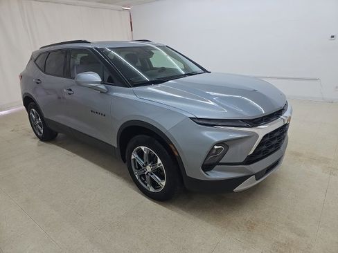 Used 2024 Chevrolet Blazer LT w/ Convenience Package image 12
