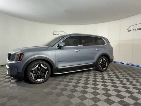Used 2024 Kia Telluride EX AWD/4WD image 5