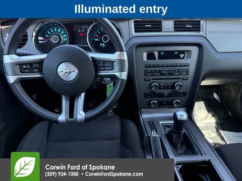 Used 2014 Ford Mustang GT image 3