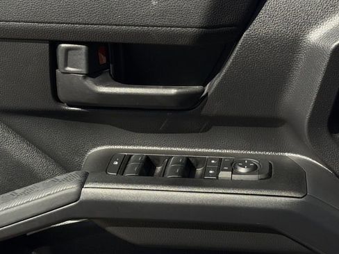 Used 2025 Toyota 4Runner SR5 image 22