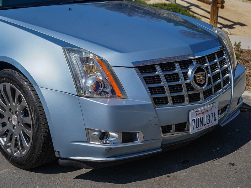 Used 2013 Cadillac CTS Performance RWD image 9
