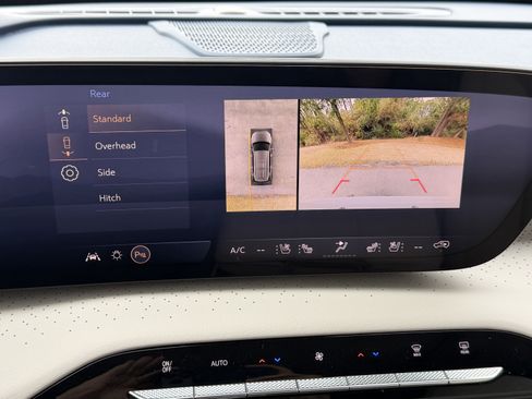 New 2026 Buick Enclave Avenir w/ Super Cruise Package FWD image 35