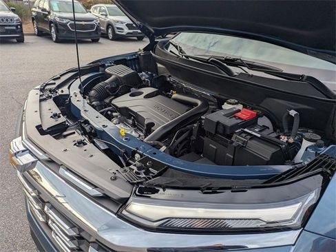 New 2026 Chevrolet Equinox LT w/ Safety and Technology Package image 38