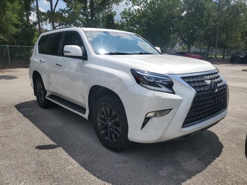 Used 2020 Lexus GX 460 Premium w/ Premium Package AWD/4WD image 2