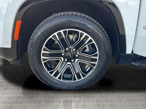New 2026 Jeep Grand Wagoneer L 4WD image 46