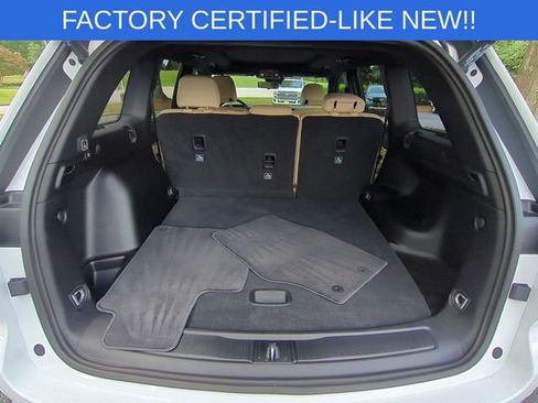 Certified 2025 Jeep Grand Cherokee Limited w/ Luxury Tech Group II RWD image 35