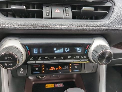 Used 2024 Toyota RAV4 Limited w/ Advanced Technology Package image 17