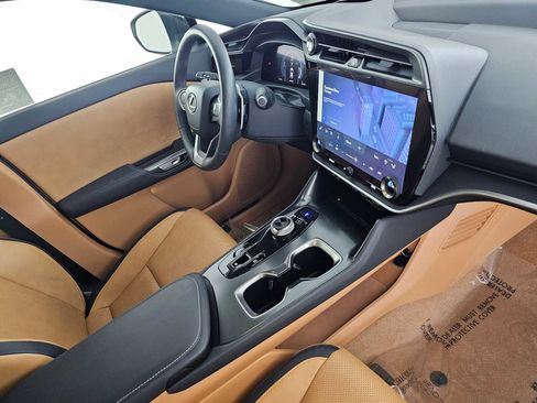 Certified 2023 Lexus RZ 450e Premium w/ Technology Package image 11