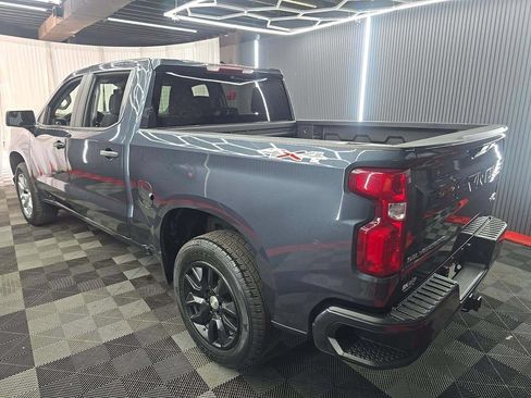 Used 2021 Chevrolet Silverado 1500 Custom AWD/4WD image 3