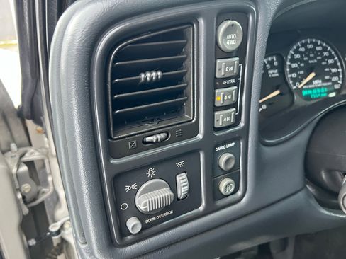 Used 2002 GMC Sierra 1500 4x4 Crew Cab HD image 14