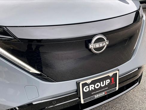 Used 2025 Nissan Ariya Platinum AWD/4WD image 29