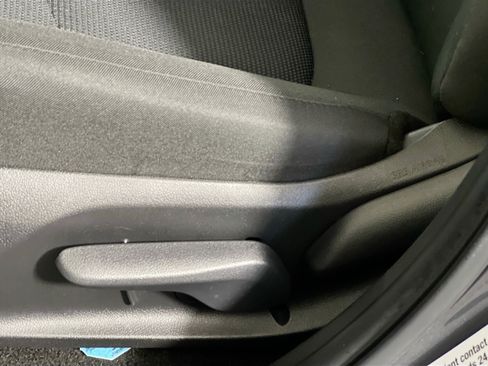 Used 2025 Toyota RAV4 LE FWD image 15