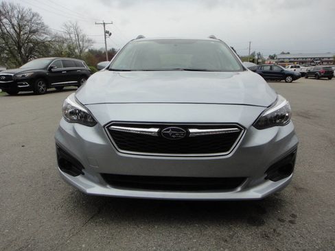 Used 2017 Subaru Impreza 2.0i Premium AWD/4WD image 2