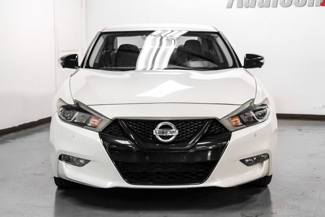 Used 2018 Nissan Maxima SR w/ Midnight Edition FWD image 5