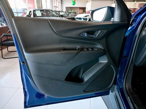 Used 2022 Chevrolet Equinox LT image 15