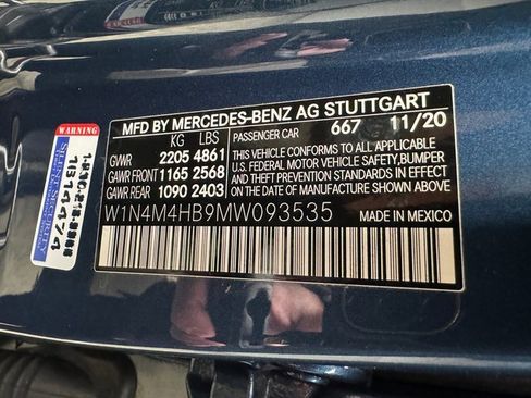 Certified 2021 Mercedes-Benz GLB 250 4MATIC image 31