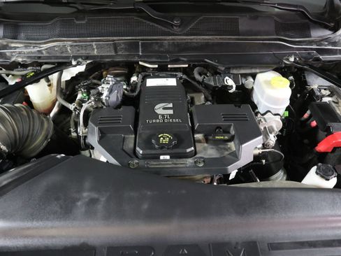 Used 2023 RAM 2500 Big Horn image 13