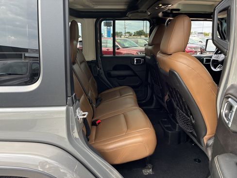Used 2020 Jeep Wrangler Unlimited Rubicon image 25
