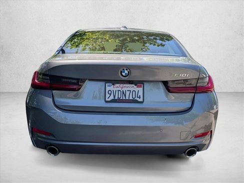 Used 2025 BMW 330i Sedan w/ Convenience Package RWD image 8