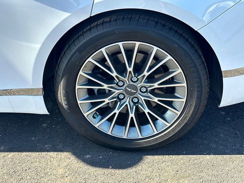 Used 2024 Genesis G80 2.5T image 19