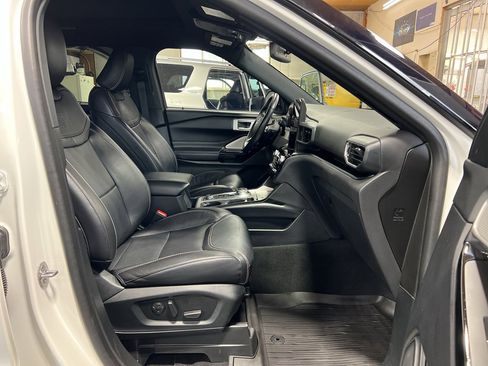 Used 2021 Ford Explorer ST w/ Equipment Group 401A image 23