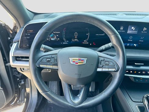 Used 2025 Cadillac XT4 Sport w/ Cold Weather Package image 13