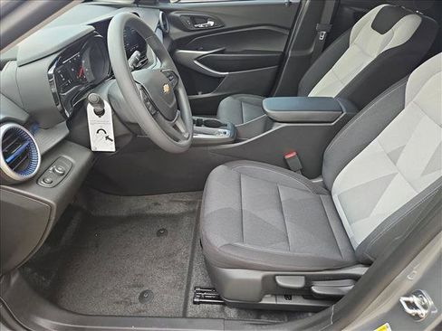 New 2026 Chevrolet Trax LS image 4