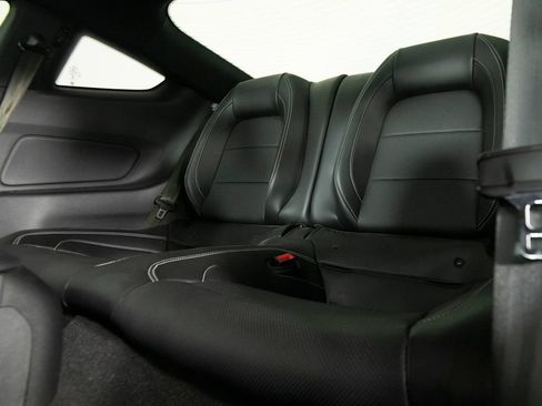 Used 2020 Ford Mustang Shelby GT500 w/ Technology Package RWD image 41