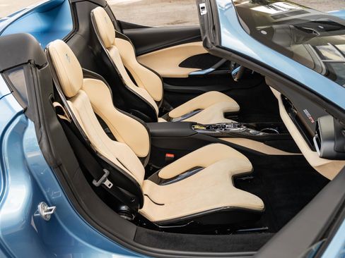Used 2024 Ferrari 296 GTS RWD image 45