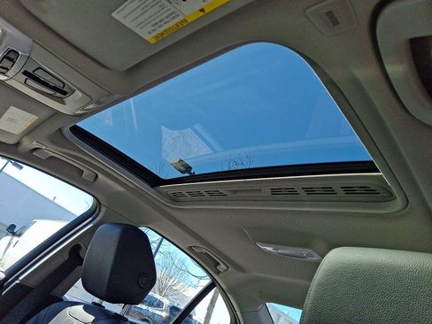 Used 2013 BMW 328i Sedan RWD image 15