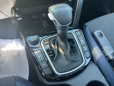 Used 2024 Kia Seltos S AWD/4WD image 18