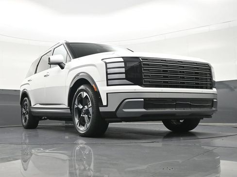 Used 2026 Hyundai Palisade Limited FWD image 30
