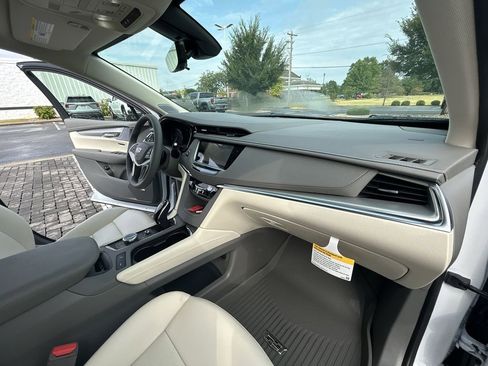 New 2025 Cadillac XT5 Premium Luxury w/ Technology Package image 29